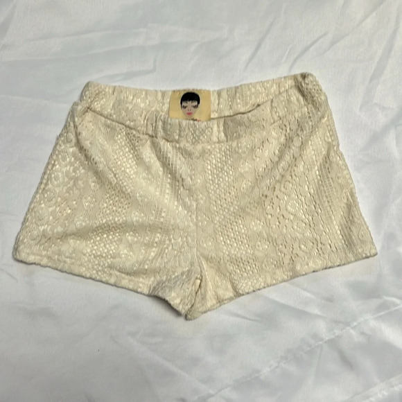 Girl Revolution Lace Overlay Short Shorts - size Medium - Picture 4 of 8